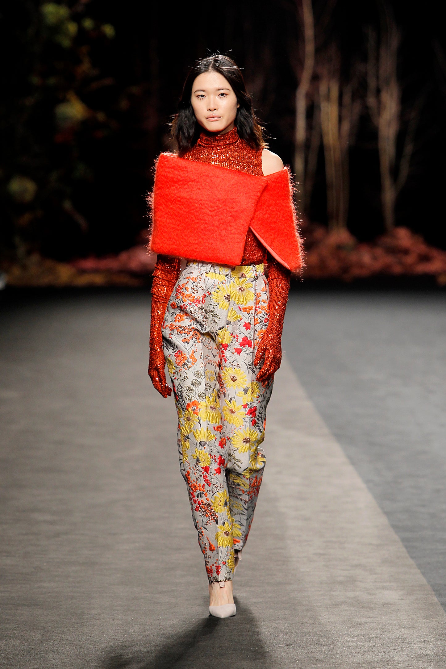 Look 25