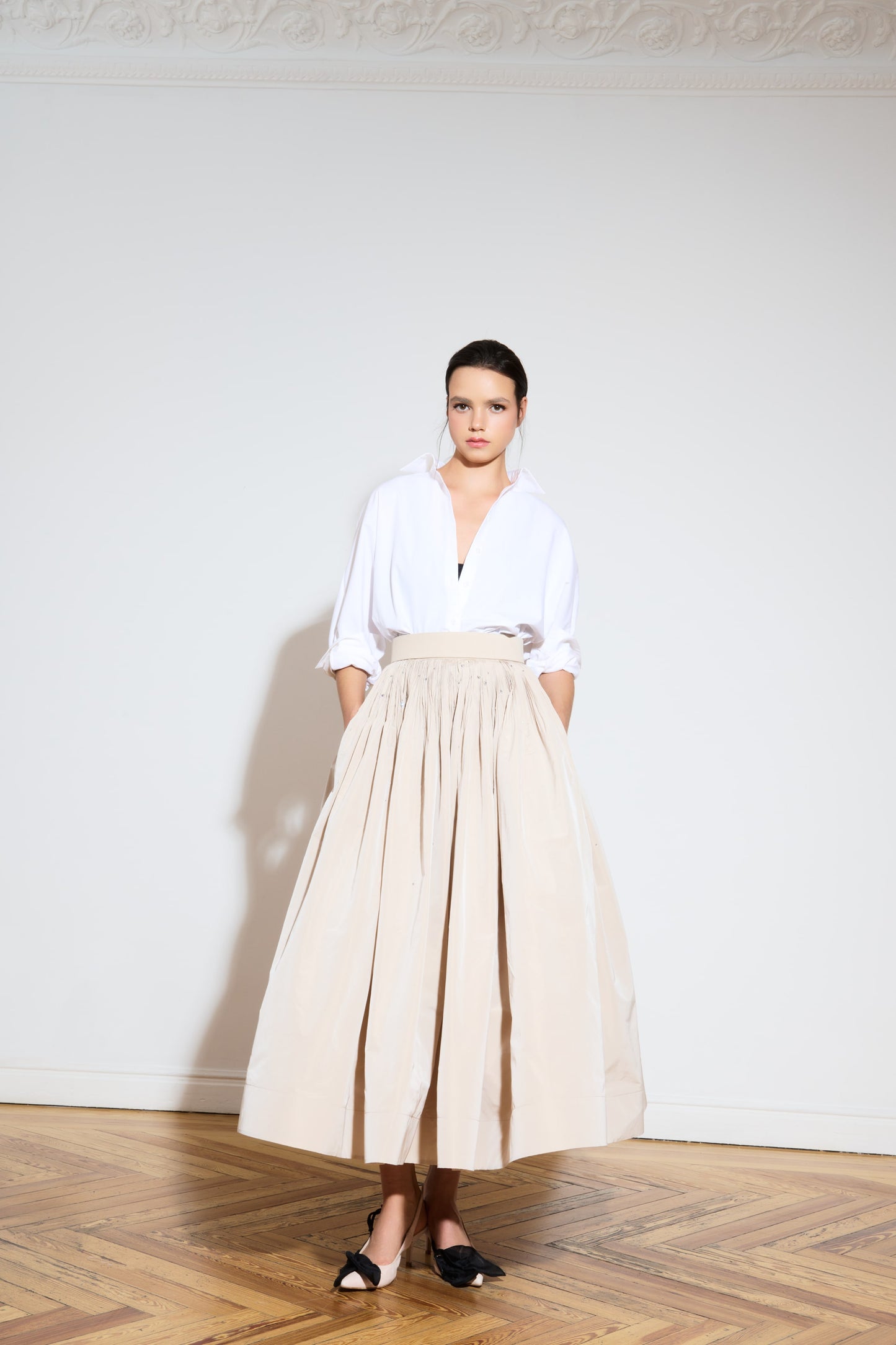 Poplin shirt & pleated taffeta skirt