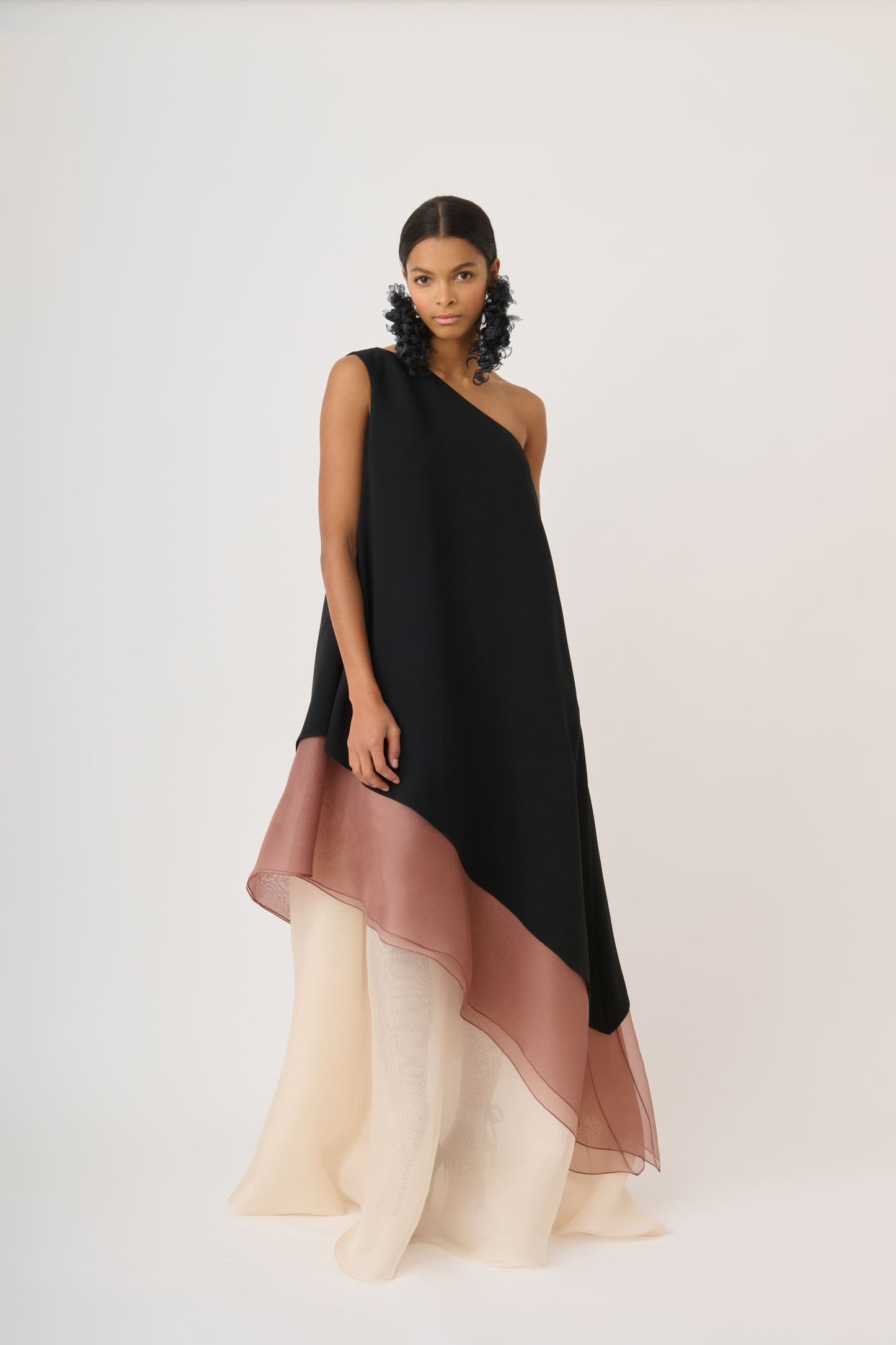 Sleeveless asymmetric dress