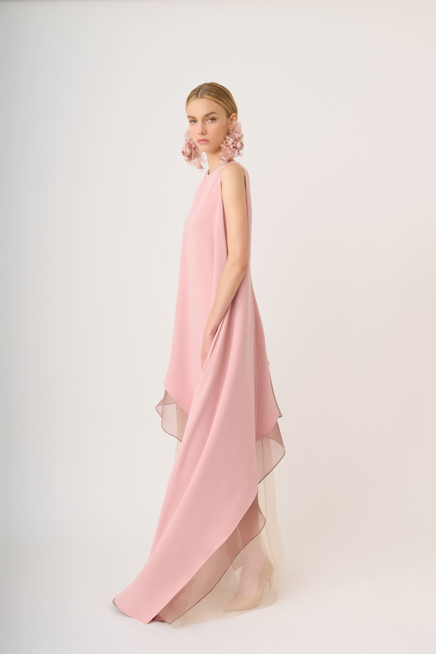 Sleeveless Layered Dress with Kaftan-Style Sleeve