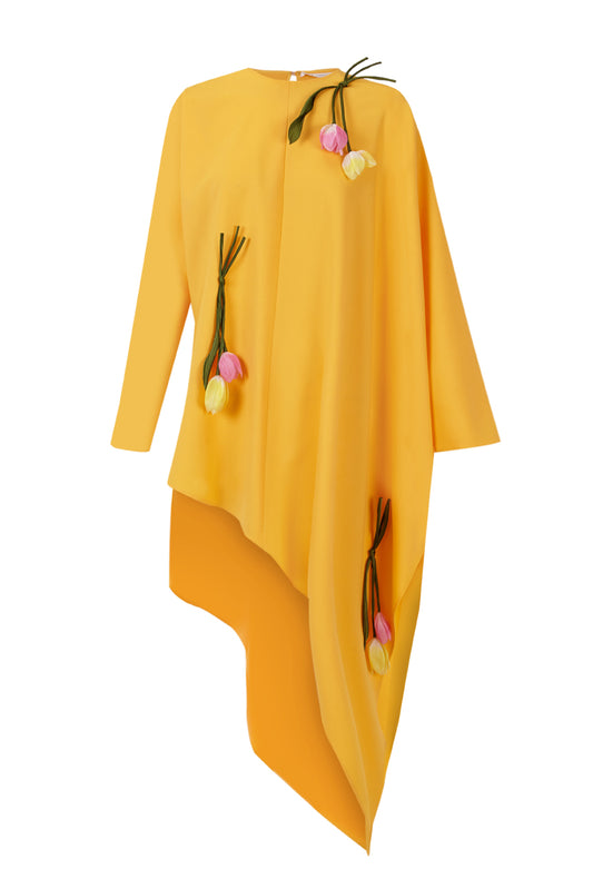 Asymmetrical top with tulips