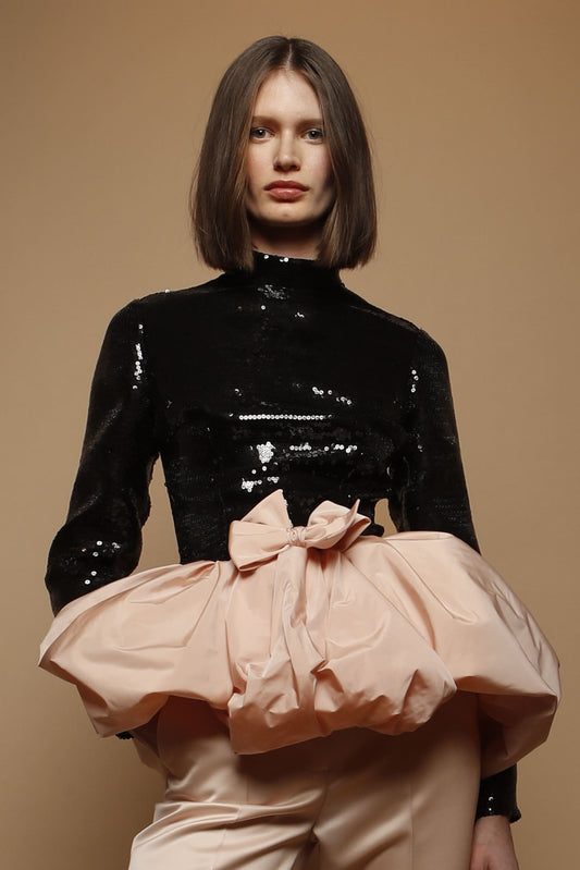 Top lentejuelas y tafeta