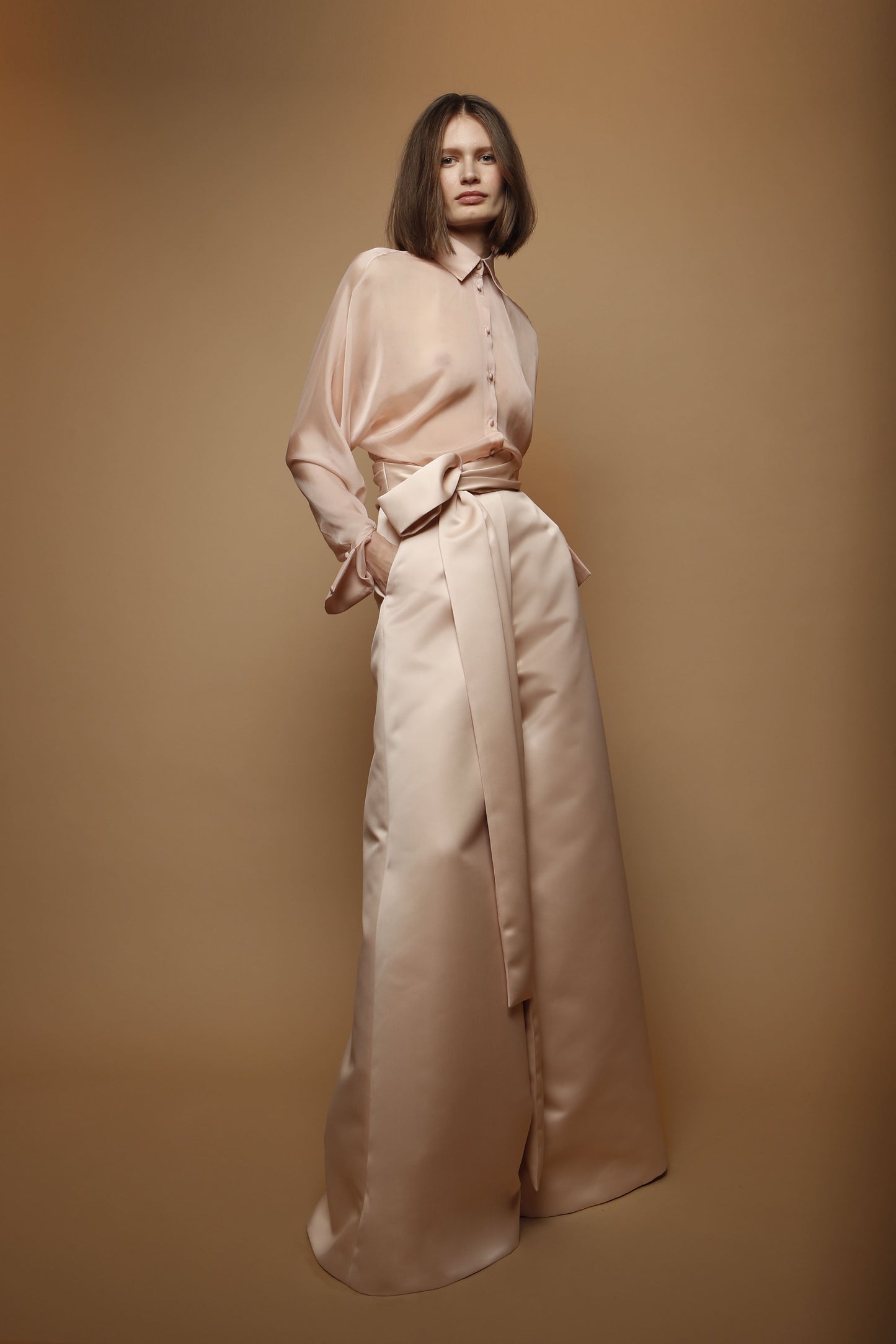 Pantalón ancho satén