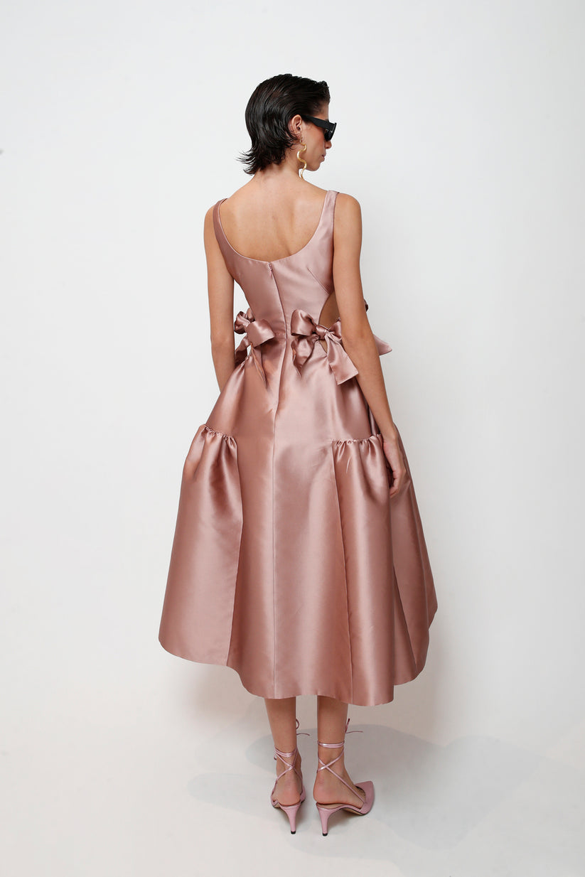 Vestido plisado de falda doble con tirantes y lazo Crepúsculo Tallas Grandes