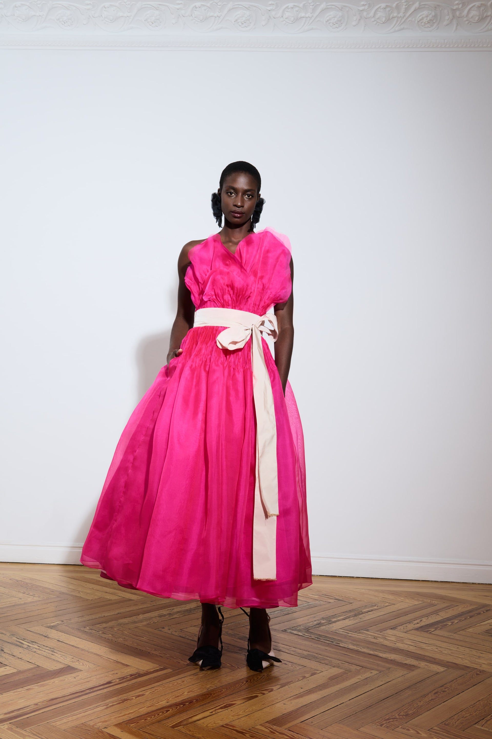 Midi dress with flounce – THE 2ND SKIN CO